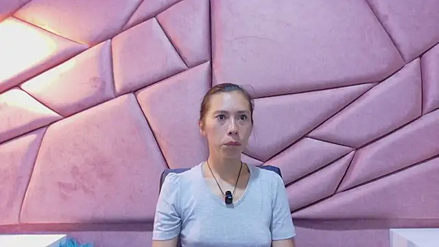 Snapshot of kimberlypink_ chatting on 03.02.26 kimberlypink online show from 03.02.26