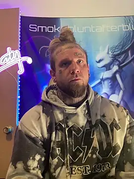 Snapshot of Smokebluntafterblunt chatting on 02.26.26 Smokebluntafterblunt online show from 02.26.26