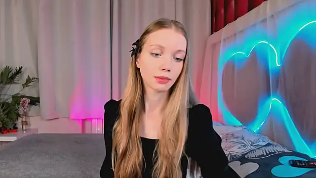 Snapshot of lada2k4 chatting on 02.12.26 lada2k4 online show from 02.12.26