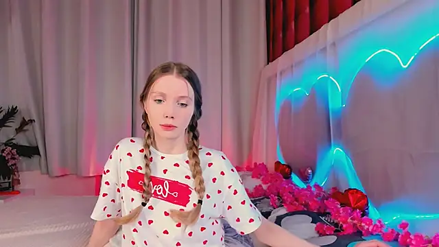 Snapshot of lada2k4 chatting on 02.25.26 lada2k4 online show from 02.25.26