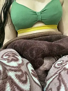 Snapshot of unicornbabe23 chatting on 02.21.26 unicornbabe23 online show from 02.21.26