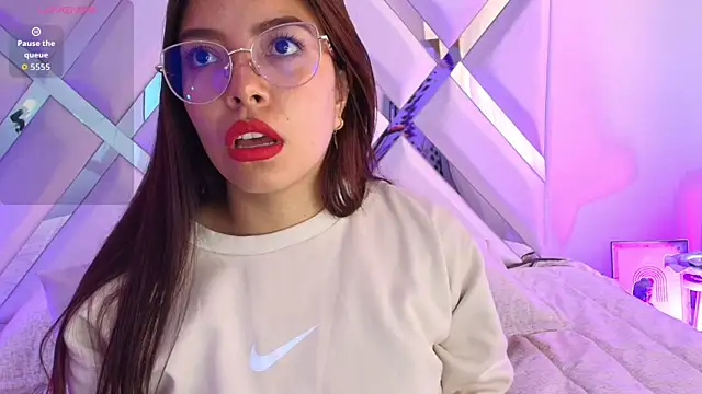 Snapshot of Ariana_Castillo__ chatting on 02.23.26 Ariana Castillo online show from 02.23.26