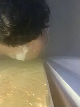 Snapshot of Flakotte chatting on 04.13.26 Flakotte online show from 04.13.26