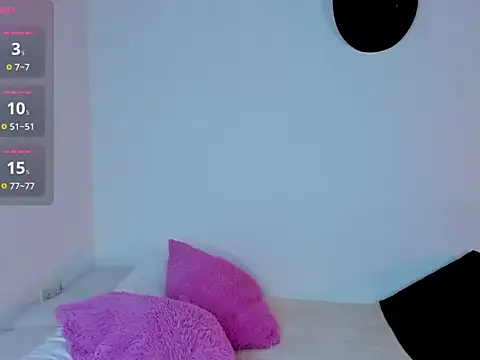 Snapshot of juana_glow chatting on 02.27.26 juana glow online show from 02.27.26