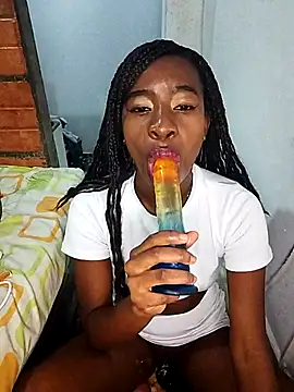 Snapshot of -hotebony chatting on 05.01.26 -hotebony online show from 05.01.26
