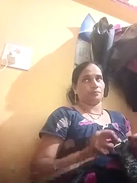 Snapshot of njkalo_sexe chatting on 04.08.26 njkalo sexe online show from 04.08.26