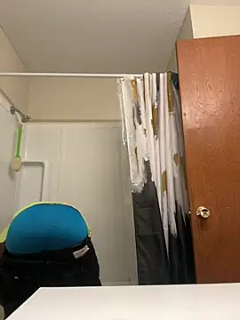 Snapshot of pussyeater_- chatting on 02.08.26 pussyeater - online show from 02.08.26