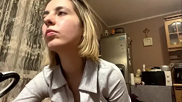 CharmingBlonde online show from 02.18.26