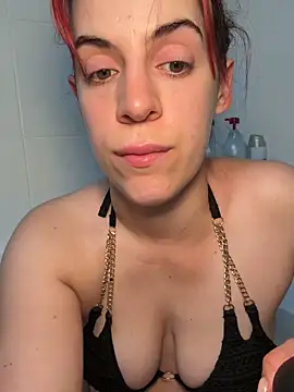 Snapshot of Roxysophie chatting on 06.06.26 Roxysophie online show from 06.06.26