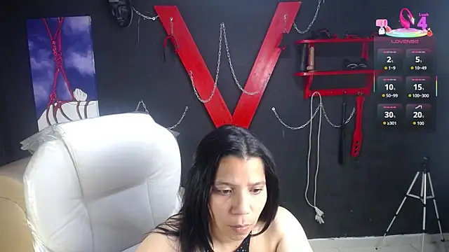 Snapshot of Zalomme chatting on 04.04.26 Zalomme online show from 04.04.26