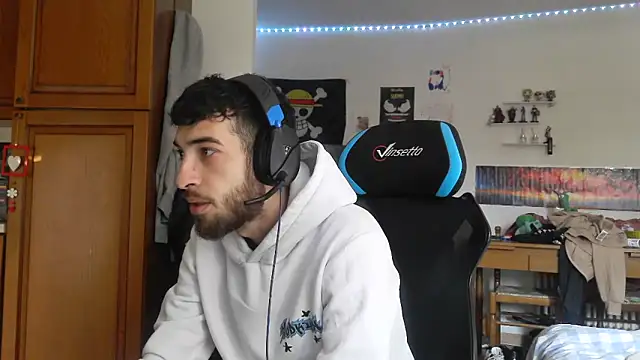 Snapshot of maestroboris95 chatting on 02.25.26 maestroboris95 online show from 02.25.26