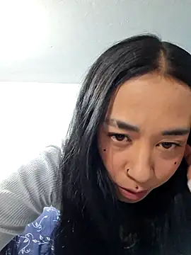 Snapshot of Zafira_glow chatting on 02.23.26 Zafira glow online show from 02.23.26