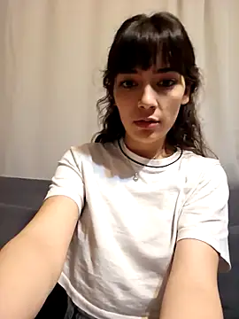 VelvetSolez online show from 04.14.26