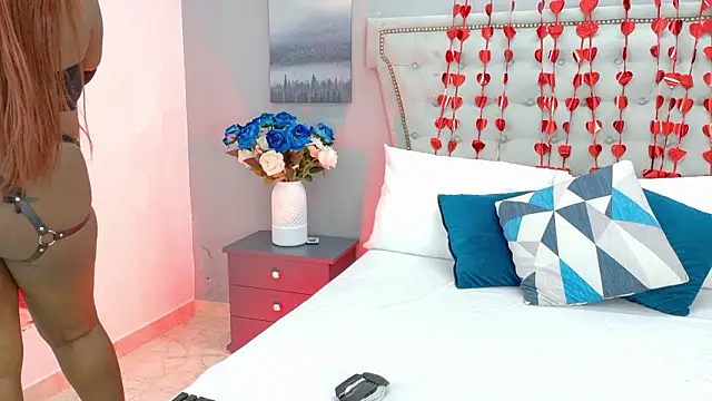 Snapshot of SarahBleer chatting on 02.14.26 SarahBleer online show from 02.14.26