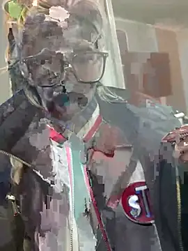 XXX2Freaks online show from 03.24.26