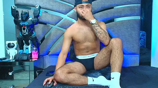 Xanderstone00 online show from 06.26.26