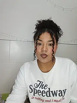 BrianaSweetxxx online show from 07.03.26