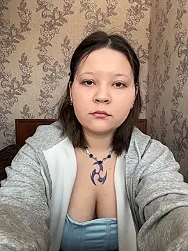 thecuteneighbour online show from 02.22.26