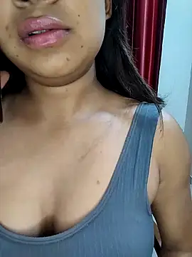 Snapshot of LIZANI_0 chatting on 03.01.26 LIZANI 0 online show from 03.01.26