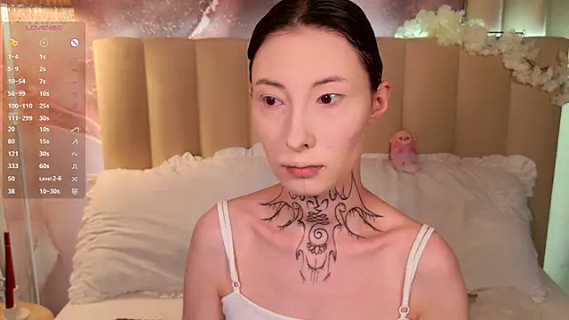 roxy morrison x online show from 04.19.26