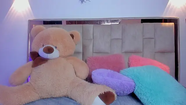 JuliettaArlet online show from 05.27.26