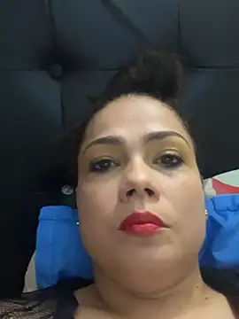 LunaScarlet hot online show from 02.13.26