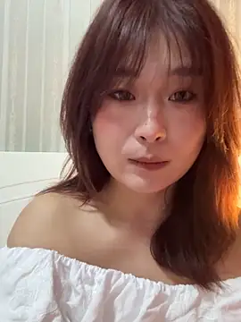 Snapshot of A-cola chatting on 02.13.26 A-cola online show from 02.13.26