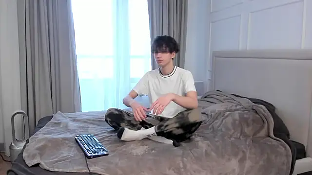 Snapshot of Ur_NextDoor_Boy chatting on 03.02.26 Ur NextDoor Boy online show from 03.02.26