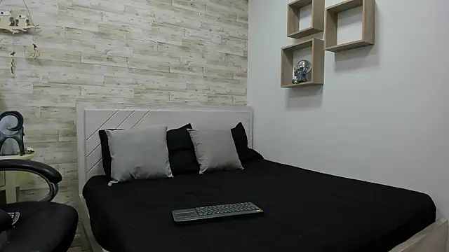 Snapshot of Jordi_Cooper chatting on 02.18.26 Jordi Cooper online show from 02.18.26