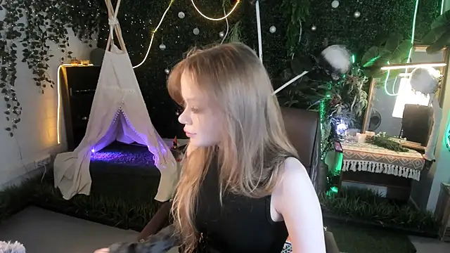 AmyNox online show from 07.04.26