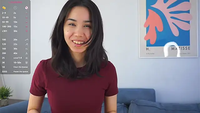 Snapshot of EmelinaGnas chatting on 02.21.26 EmelinaGnas online show from 02.21.26