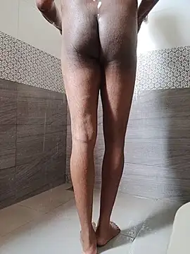 Snapshot of shineboy28 chatting on 02.26.26 shineboy28 online show from 02.26.26