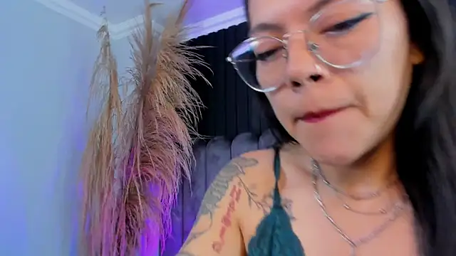 Snapshot of Lanadelrey_1 chatting on 02.20.26 Lanadelrey 1 online show from 02.20.26