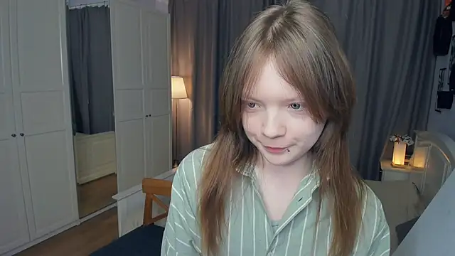 LavenderMitten online show from 03.20.26