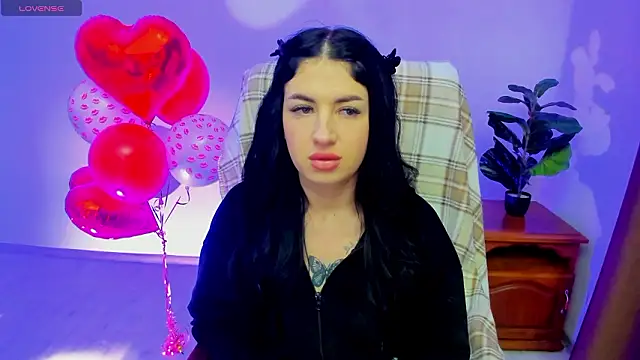 Snapshot of milanasky5 chatting on 02.12.26 milanasky5 online show from 02.12.26