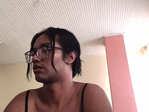 Snapshot of horny_brii chatting on 05.16.26 horny brii online show from 05.16.26