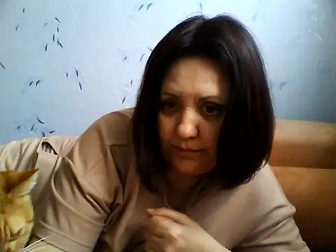 LockyCharm111 online show from 04.05.26