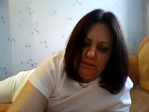 Snapshot of LockyCharm111 chatting on 06.11.26 LockyCharm111 online show from 06.11.26