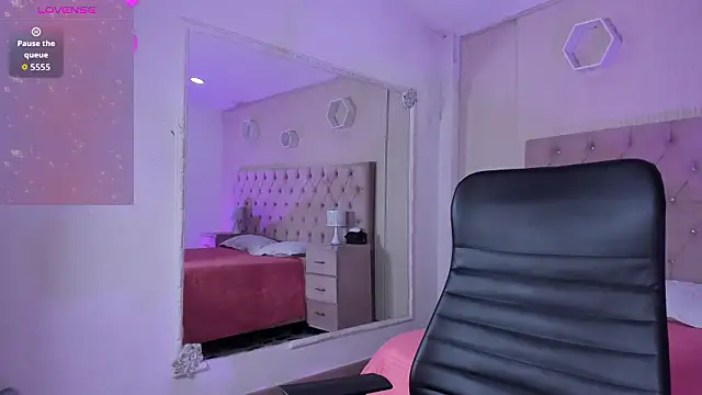 Snapshot of DulcePrince_ chatting on 02.17.26 DulcePrince online show from 02.17.26