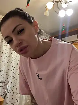 Snapshot of Layana_Ro chatting on 02.16.26 Layana Ro online show from 02.16.26