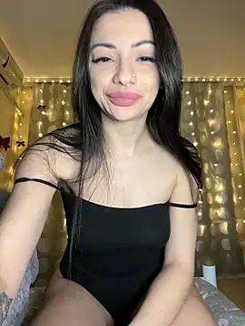 Snapshot of Layana_Ro chatting on 03.03.26 Layana Ro online show from 03.03.26