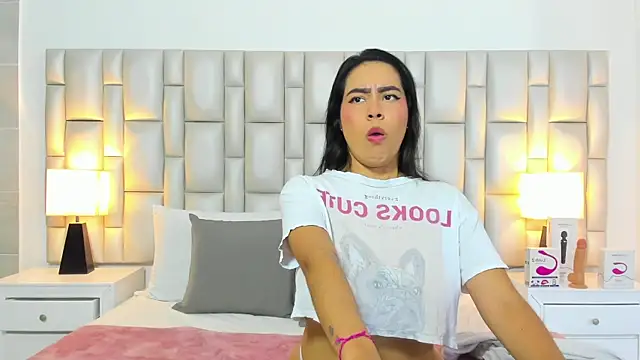 paola katy dicks online show from 06.10.26