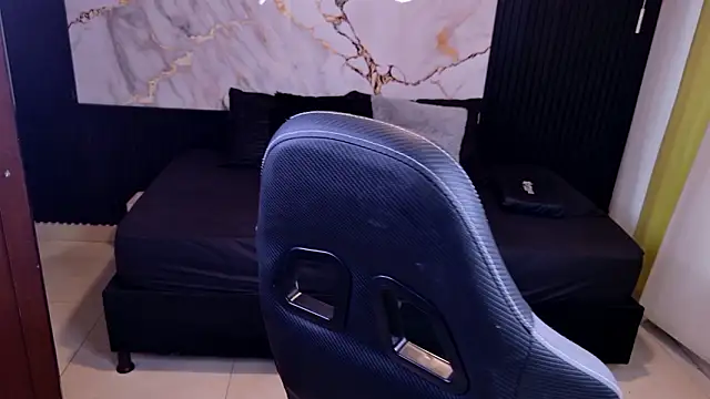 Snapshot of Sophie19__ chatting on 02.19.26 Sophie19 online show from 02.19.26