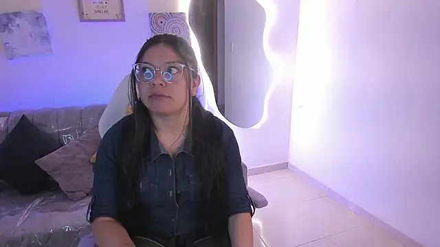 Snapshot of Afrodita_rouss chatting on 02.12.26 Afrodita rouss online show from 02.12.26