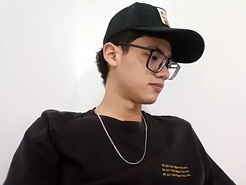 Santi Princex online show from 02.20.26