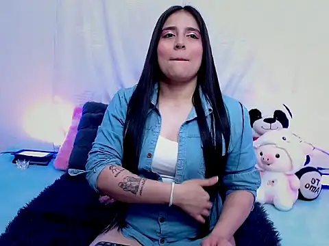 Snapshot of CristalSmithh chatting on 02.18.26 CristalSmithh online show from 02.18.26