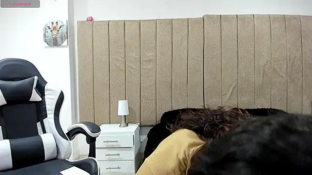 Snapshot of valery_slim18 chatting on 02.26.26 valery slim18 online show from 02.26.26