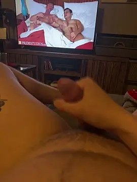 Hornyboy29cum online show from 05.22.26