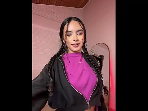cristal roberts online show from 06.08.26