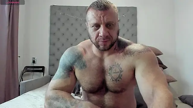 Snapshot of Samson_Legend chatting on 01.11.25 Samson Legend online show from 01.11.25